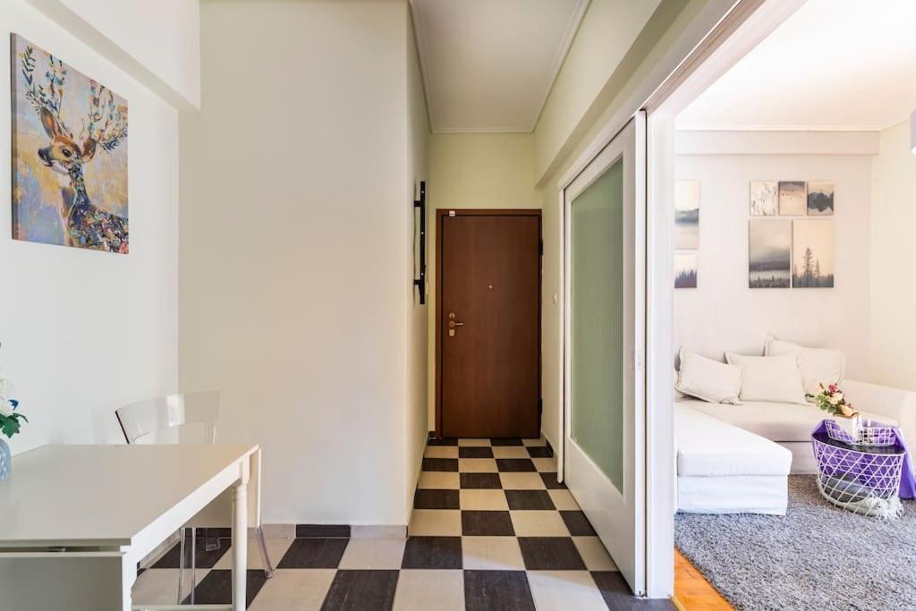Cozy In Koukaki Athens